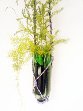 Environment-friendly Hanging Glass Planter (Transparent Green)