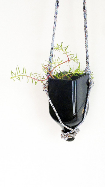 Indoor cum Outdoor Hanging Planter (Green)