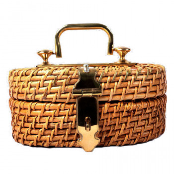 Traditional Cane Jewellery Box (Oval 9" x 5")