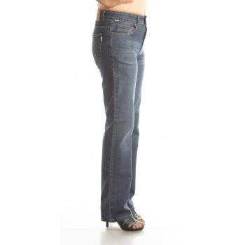 Ladies jeans - Waist Relaxed fit, straight leg - Wiskers Wash (Waist 34)