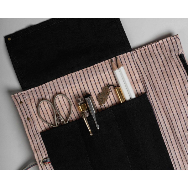 The Stationery Organiser - Rollover for Stationery and Essentials.
