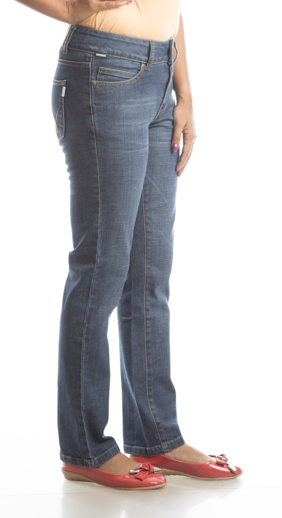 Ladies Jeans - Below Waist Slim Fit, Tapered Leg - Wiskers (Waist 34)